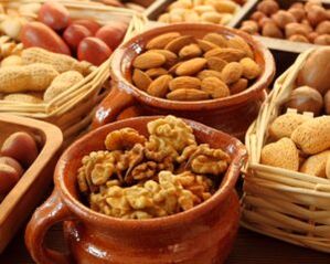 Nuts are prohibited in case of gastritis